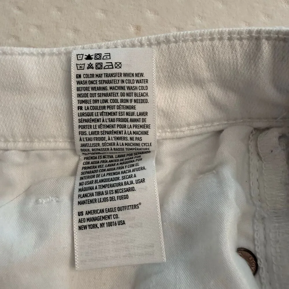 American Eagle High Rise Stretch Distressed White Mom Jean Shorts Size 2
